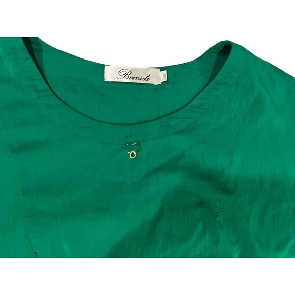 Beinidi Green Short Sleeve Satin/Silk material Side Button Detail - Picture 5 of 9